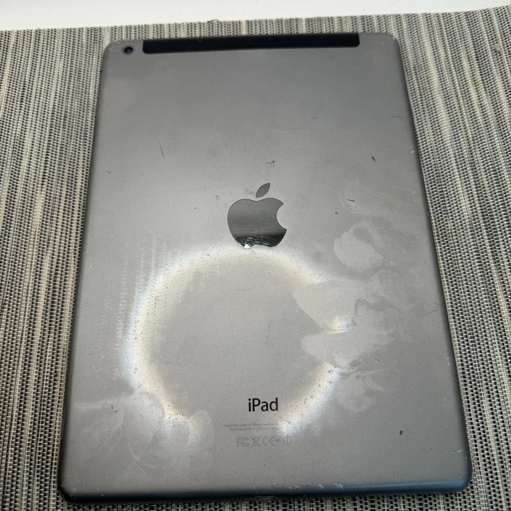 Apple iPad Air 1st Gen A1475 Space Gray 9.7